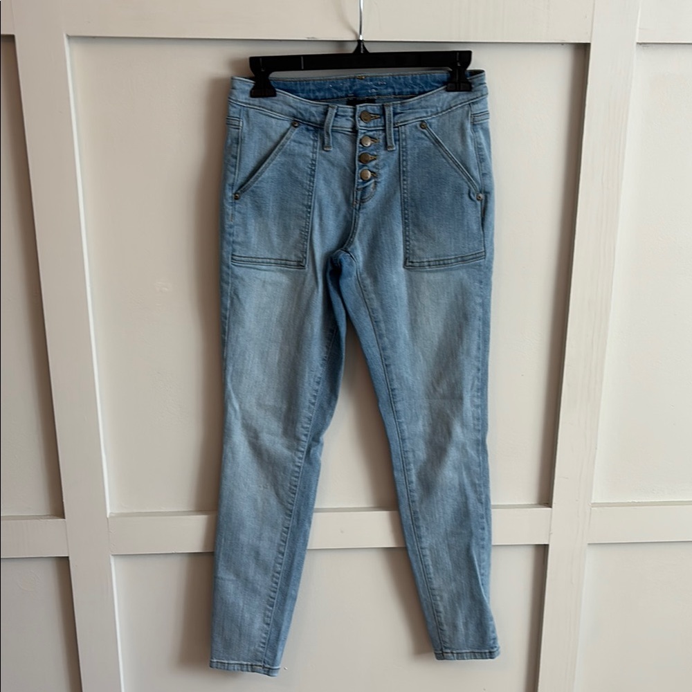 Low-Rise Skinny Blue Jeans